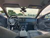 Usata Alfa Romeo Giulietta 140 CV (102 kW) 2011 Grigio Utilitaria