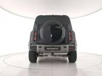 Usata Land Rover Defender SE Dynamic 200 CV (147 kW) 2024 Nero SUV