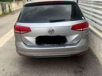 Usata VW Passat Business 120 CV (88 kW) 2019 Grigio Station wagon