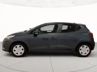 Usata Renault Clio IV Life 90 CV (66 kW) 2017 Grigio metallizzato scuro Berlina