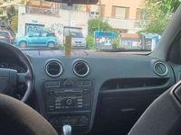 Usata Ford Fusion Collection 90 CV (66 kW) 2006 Nero Monovolume