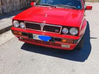 Usata Lancia Delta 196 CV (144 kW) 1989 Rosso Utilitaria