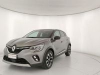 Usata Renault Captur Techno 145 CV (106 kW) 2023 Grigio SUV