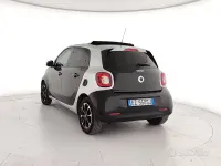 Usata Smart ForFour Passion 71 CV (52 kW) 2015 Nero Utilitaria