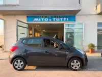 Usata Kia Venga 90 CV (66 kW) 2017 Grigio Utilitaria