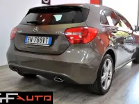 Usata Mercedes A180 109 CV (80 kW) 2013 Marrone Utilitaria