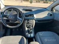 Usata Opel Meriva 95 CV (69 kW) 2013 Monovolume