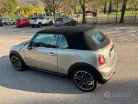 Usata Mini Cooper S Cabriolet 170 CV (125 kW) 2009 Grigio Cabrio