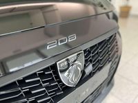 Nuova Peugeot 208 Allure 101 CV (74 kW) 2025 Bianco pastello Utilitaria