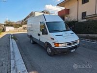 Usata Iveco Daily 145 CV (106 kW) 2002 Bianco Cabrio