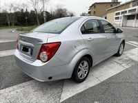 Usata Chevrolet Aveo LT 86 CV (63 kW) 2012 Argento Berlina