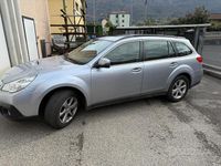 Usado Subaru Outback Comfort 150 CV (110 kW) 2014 Gris Berlina