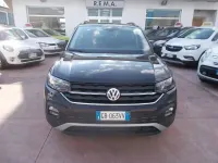 Usata VW T-Cross Style 95 CV (69 kW) 2020 Grigio urano SUV