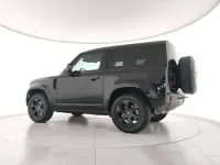 Usata Land Rover Defender SE Dynamic 200 CV (147 kW) 2024 Nero SUV