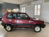 Usata Fiat Panda 4x4 50 CV (36 kW) 1989 Rosso Utilitaria