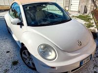 Usata VW New Beetle Cabriolet 105 CV (77 kW) 2010 Bianco Cabrio
