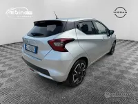 Usata Nissan Micra Tekna 92 CV (67 kW) 2022 Grigio Utilitaria