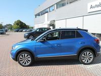 Usata VW T-Roc Style 150 CV (110 kW) 2023 Blu ravenna / tetto nero SUV
