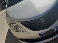 Usata Lancia Ypsilon 69 CV (50 kW) 2018 Grigio Utilitaria