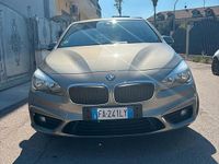 Usata BMW 218 Luxury Line 150 CV (110 kW) 2015 Grigio Monovolume