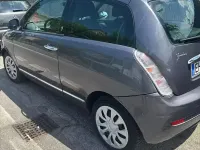 Usata Lancia Ypsilon 69 CV (50 kW) 2011 Grigio Utilitaria