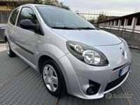 usata Renault Twingo 1.2 dynamique 58cv neopatentati