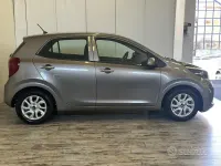Usata Kia Picanto 67 CV (49 kW) 2017 Grigio Utilitaria