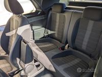 Usata VW Beetle Cabriolet Sportline 150 CV (110 kW) 2016 Grigio Cabrio