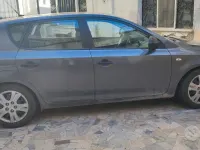 Usata Kia Ceed 90 CV (66 kW) 2007 Grigio Utilitaria