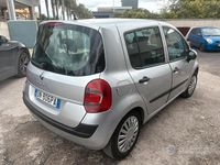 Usata Renault Modus 75 CV (55 kW) 2008 Grigio Monovolume