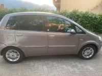 Usata Lancia Musa 77 CV (56 kW) 2010 Monovolume