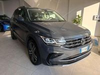 Usata VW Tiguan Elegance 150 CV (110 kW) 2022 Grigio SUV