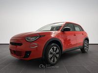 Nuova Fiat 600 Icon 136 CV (100 kW) 2026 Arancio sole metallizzato SUV