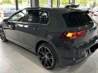 Usata VW Golf VIII Life 116 CV (85 kW) 2022 Grigio Berlina