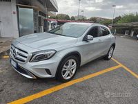 Usata Mercedes GLA180 109 CV (80 kW) 2017 Grigio SUV