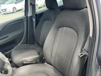 Usata Fiat Grande Punto 77 CV (56 kW) 2016 Grigio Utilitaria