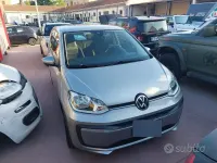 Usata VW up! 65 CV (47 kW) 2021 Grigio Utilitaria