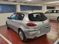 Usata Alfa Romeo 147 2002 Grigio Utilitaria
