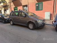 Usata VW Touran Trendline 140 CV (102 kW) 2006 Grigio Monovolume