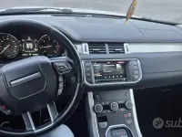 Usata Land Rover Range Rover evoque 150 CV (110 kW) 2016 Nero Furgone