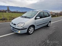 Usata Renault Scénic 107 CV (78 kW) 2000 Grigio Monovolume