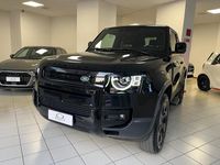 Usata Land Rover Defender SE Dynamic 199 CV (146 kW) 2023 Nero SUV