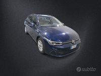Usata VW Golf VIII Life 115 CV (84 kW) 2022 Blu Station wagon