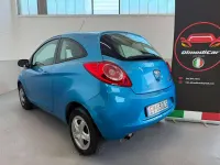 Usata Ford Ka 69 CV (50 kW) 2014 Blu/azzurro Berlina