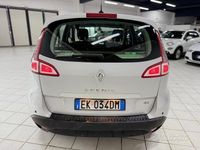 Usata Renault Scénic III Luxe 130 CV (95 kW) 2011 Grigio Monovolume
