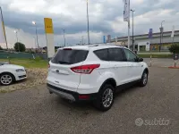 Usata Ford Kuga Titanium 163 CV (119 kW) 2014 Bianco SUV