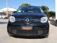Usata Renault Twingo Techno 30 kW (42 CV) 2023 Nero Utilitaria