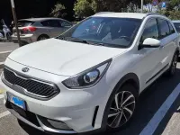Usata Kia Niro Style 105 CV (77 kW) 2017 Bianco SUV