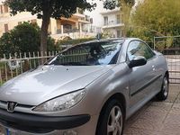 Begagnad Peugeot 206 CC 109 HK (80 kW) 2001 Grå Cab