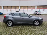 Usata Volvo V40 Business Edition 120 CV (88 kW) 2017 Grigio Berlina